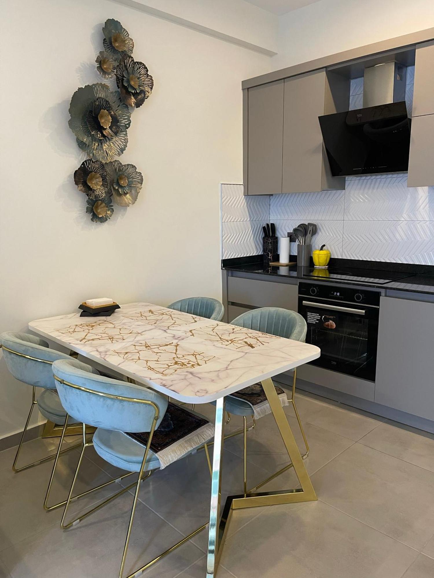 Sa Apartments! 300M To The Beach & Yekta Mall 알란야 외부 사진